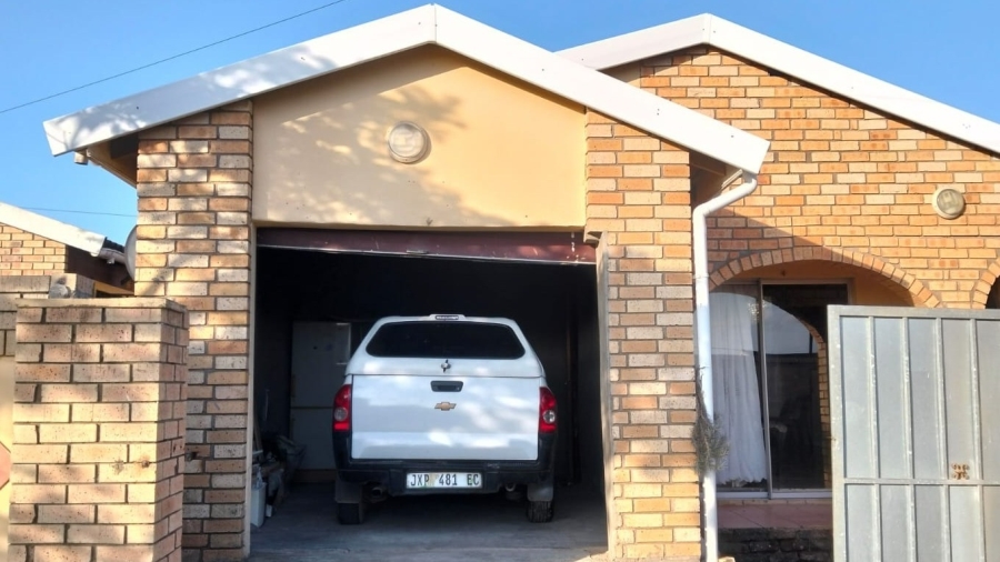 2 Bedroom Property for Sale in Mdantsane Eastern Cape